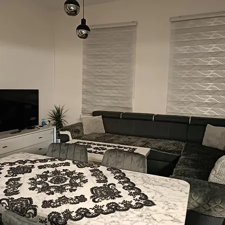 Bridge Town Lejlighed *